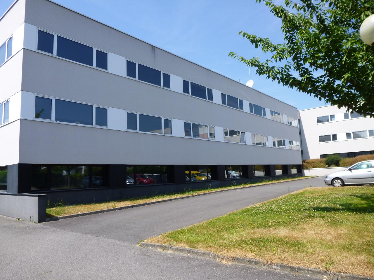Bureau Rennes 399m² Location bureau Rennes Ille-et-Vilaine OLBUR2427414 0